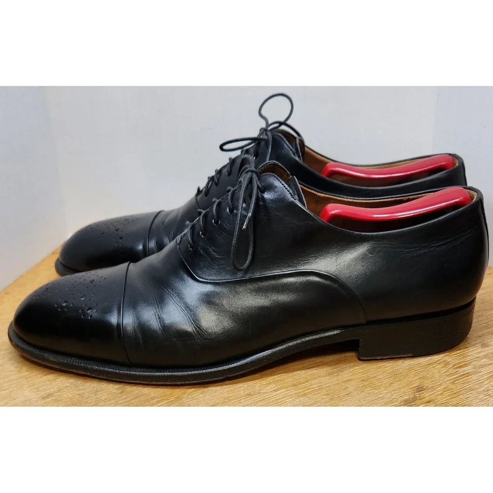 Santoni Black Leather Cap Toe Medallion Oxford Dress Shoes Lace 10.5 US 9.5 UK